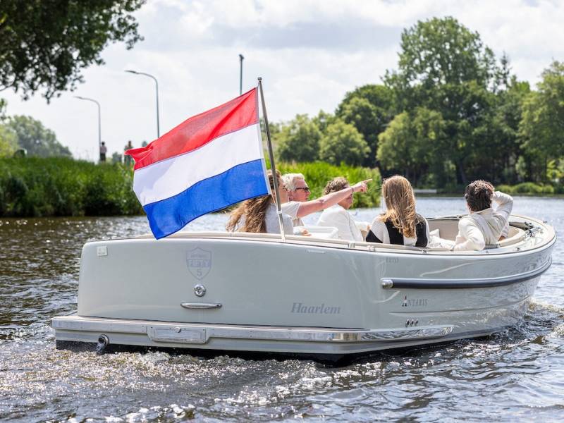 Antaris Fifty5 sloep